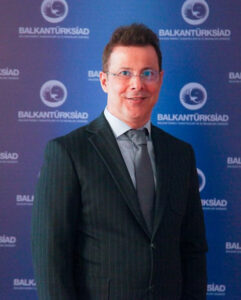Oğuz VARDAR
